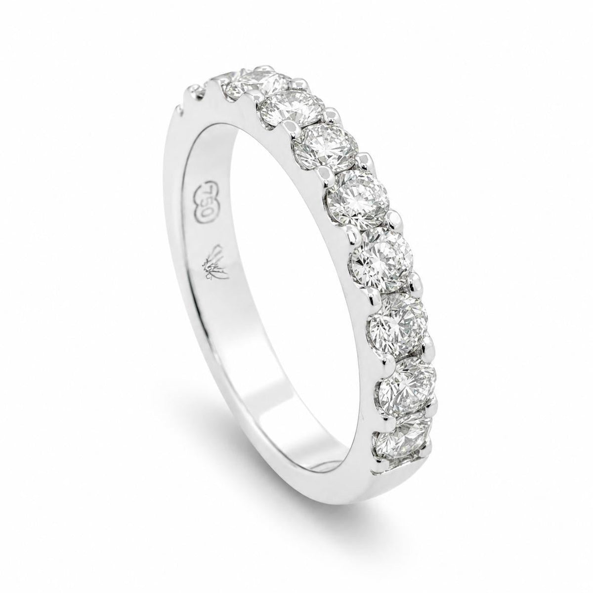 18ct White Gold 1.08ct Diamond Wedding Band - Aurum Jewels