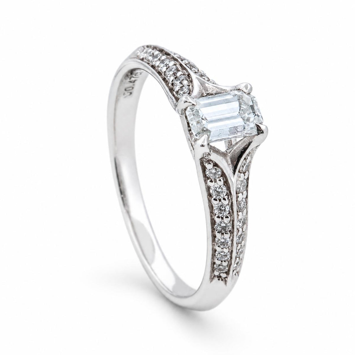 18ct White Gold Baguette Cut Diamond Engagement Ring - Aurum Jewels