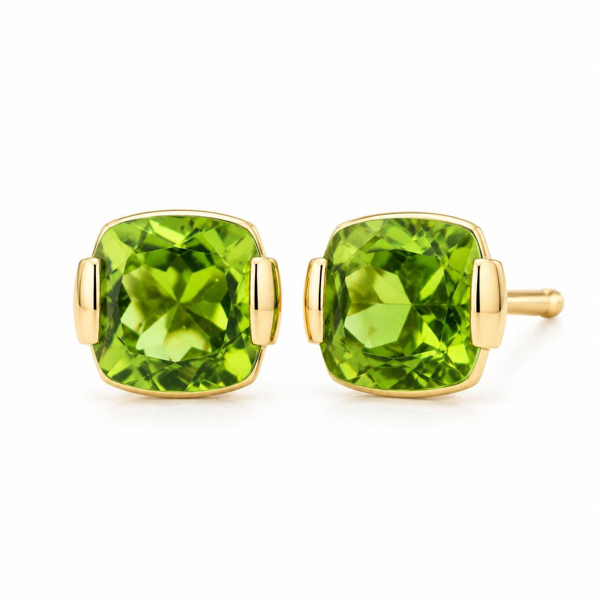 9ct Yellow Gold 7mm Cushion Cut Peridot Stud Earrings - Aurum Jewels