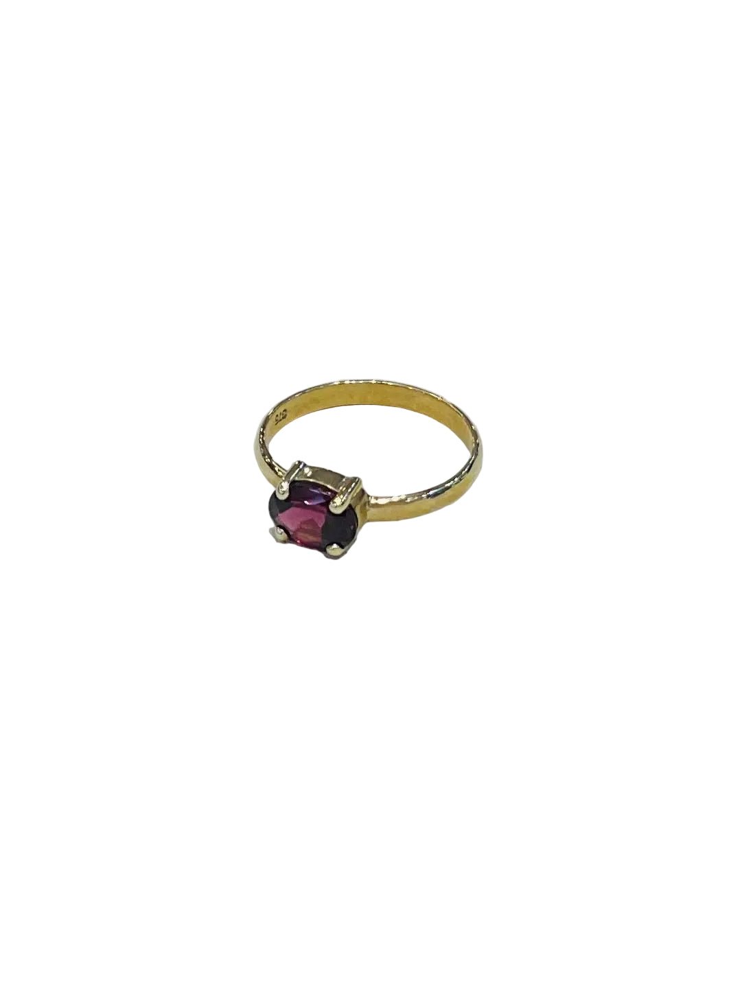 9ct Yellow Gold Oval Rhodolite Garnet Ring - Aurum Jewels