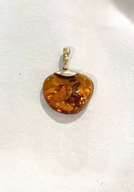 9ct Yellow Gold Pebble Shape Amber Pendant - Aurum Jewels