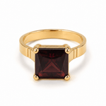 9ct Yellow Gold Square Garnet Ring - Aurum Jewels