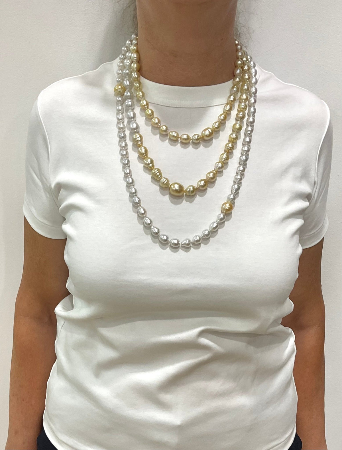 Autore Gold & White South Sea Pearl Strand - Aurum Jewels