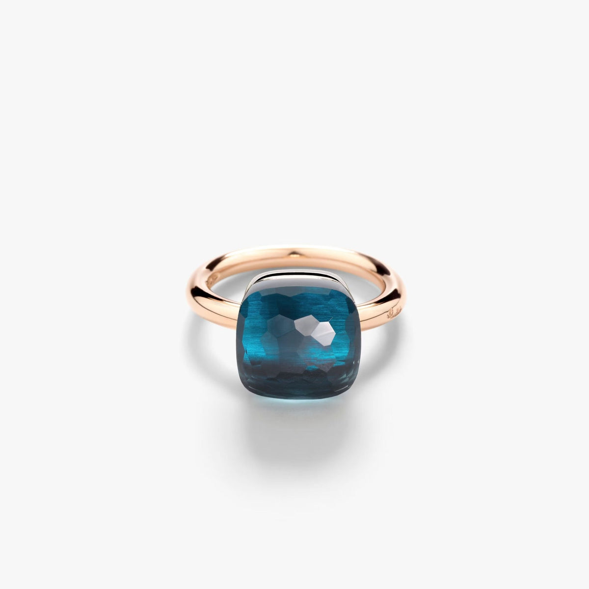 Pomellato Nudo Maxi Ring London Blue Topaz - Aurum Jewels