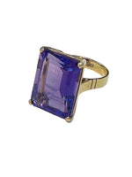 9ct Yellow Gold 15x20mm Rectangular Amethyst Cocktail Ring - Aurum Jewels