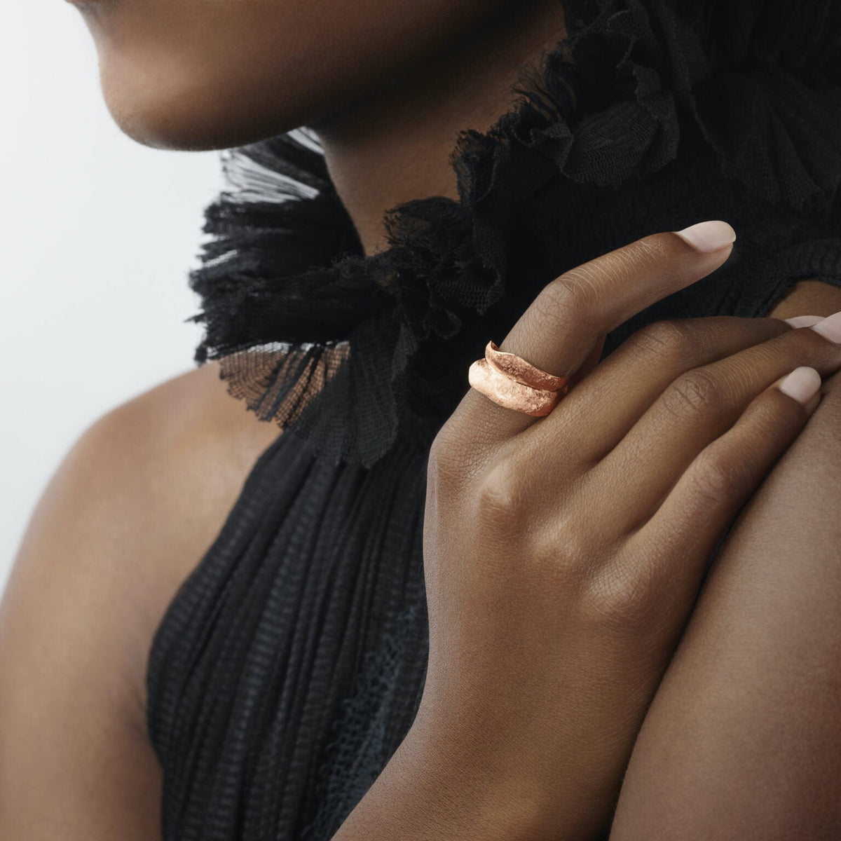 Ole Lynggaard Leaves Medium Rose Gold Ring - Aurum Jewels