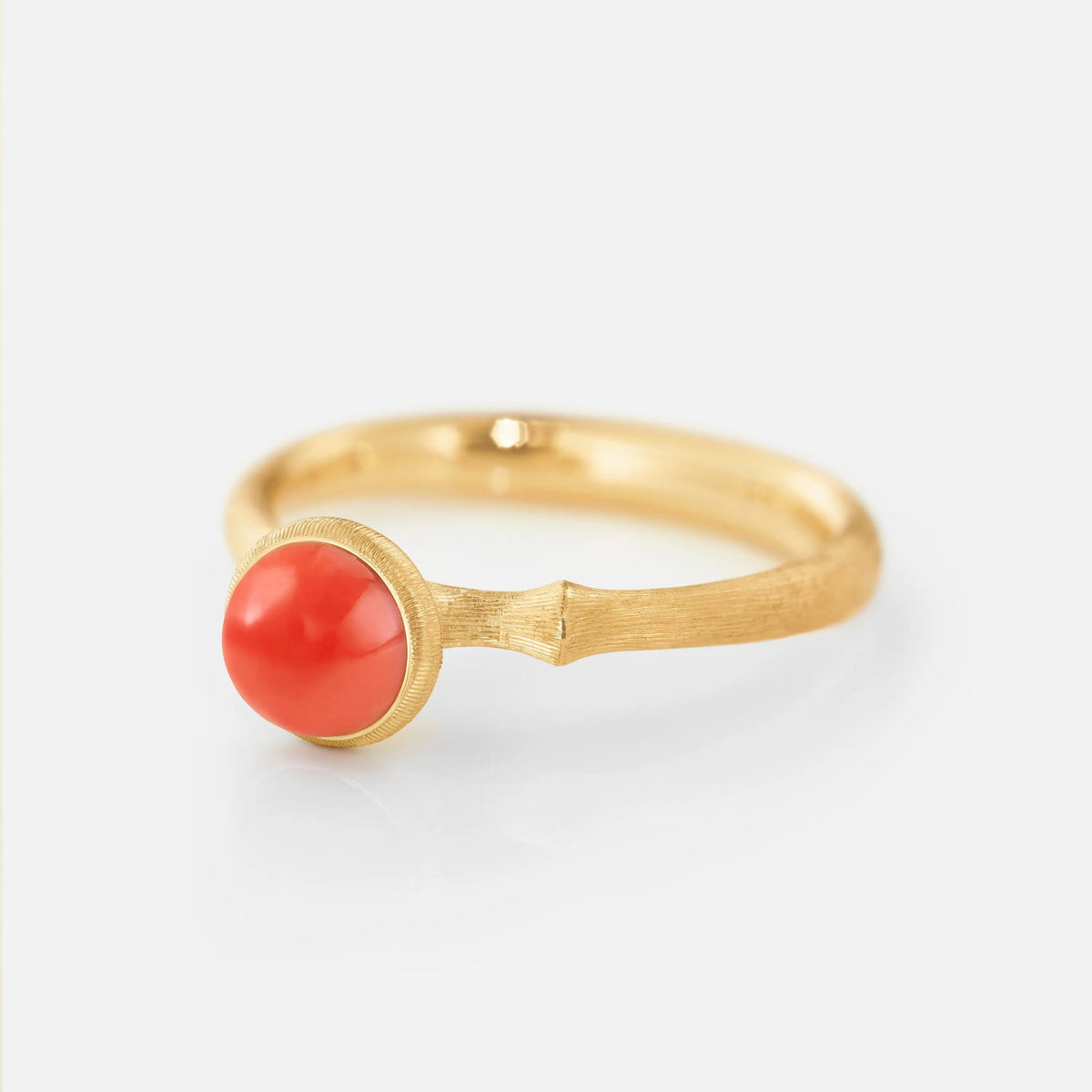 Ole Lynggaard Lotus Tiny Red Coral - Aurum Jewels
