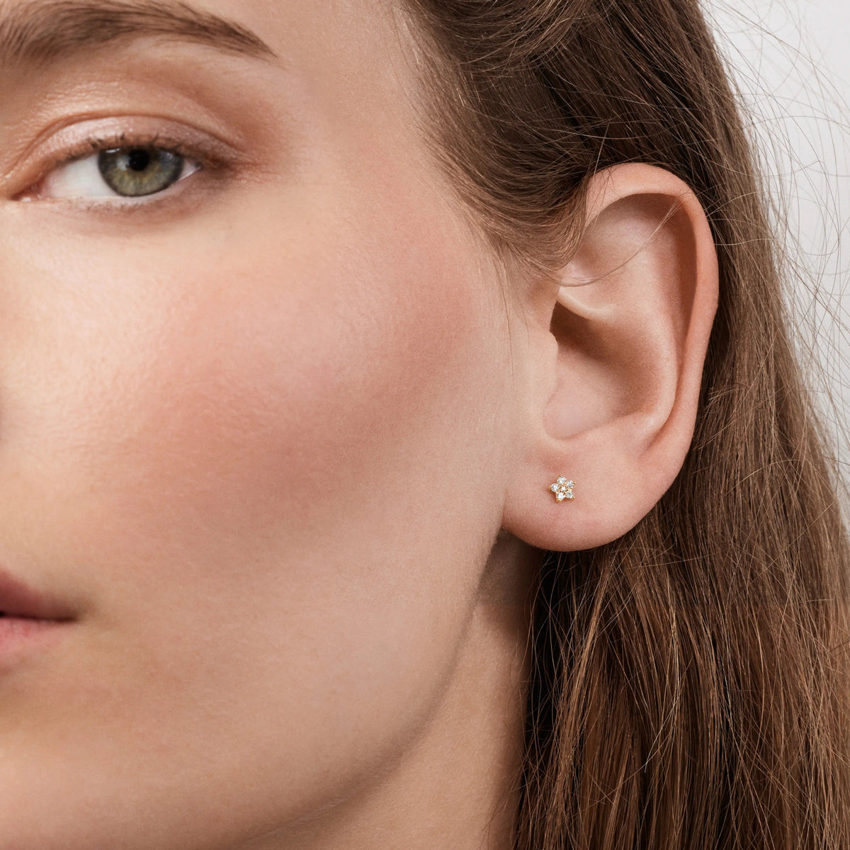 Ole Lynggaard Shooting Star Stud Earrings Mini - Aurum Jewels