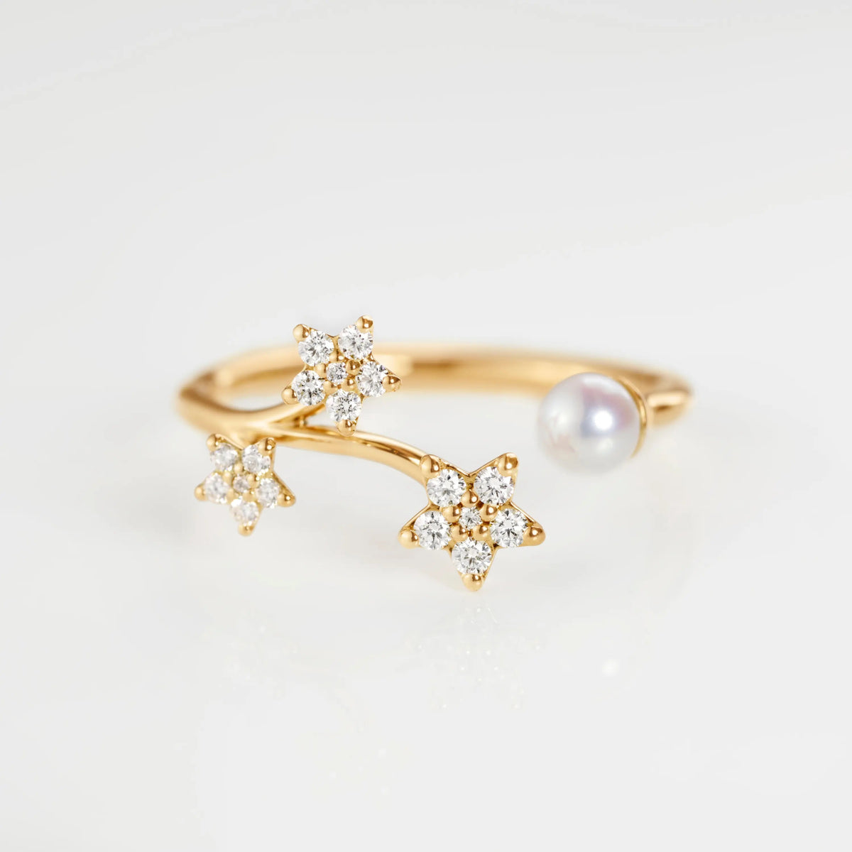 Ole Lynggaard Shooting Stars Ring Diamond & Pearl Medium - Aurum Jewels