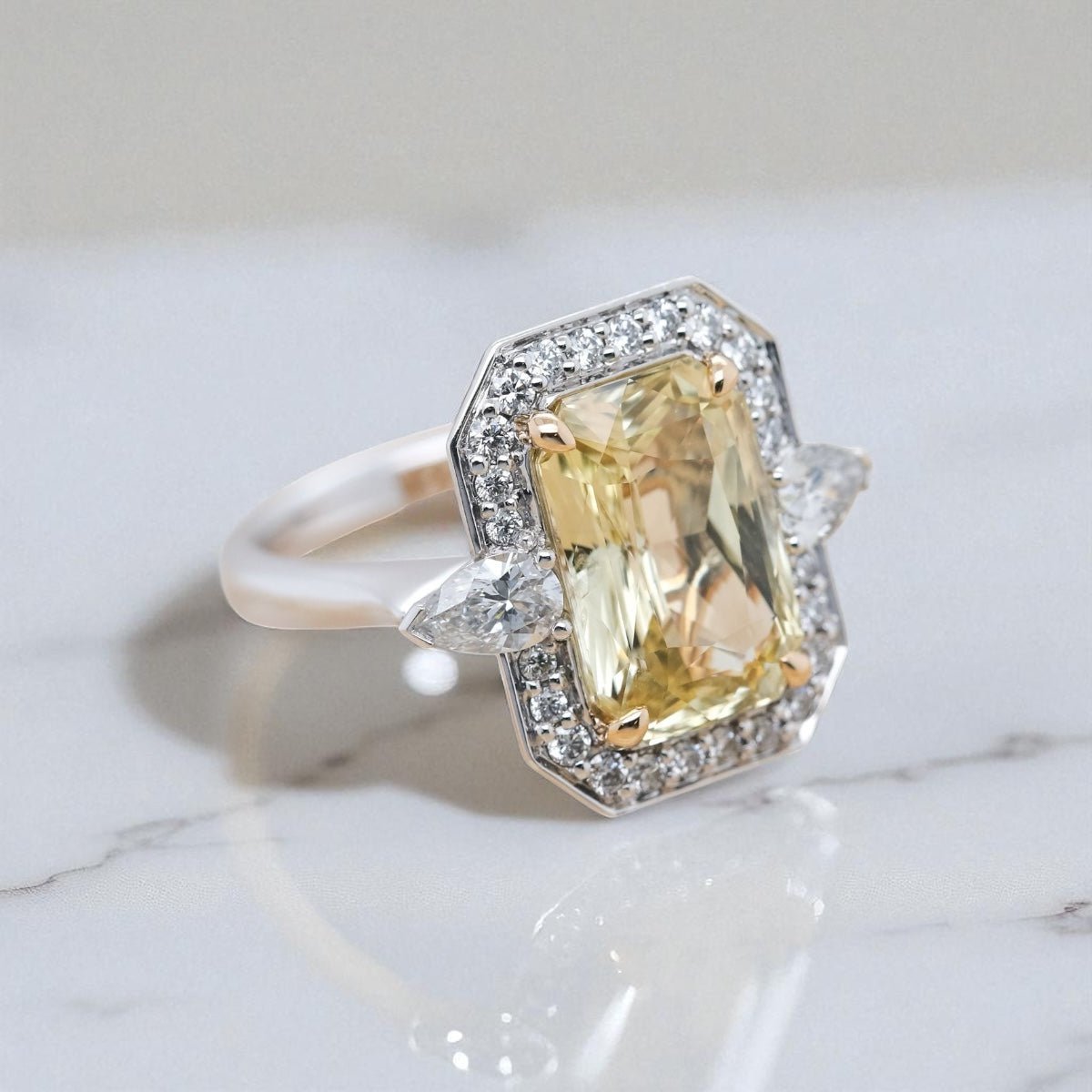 Yellow Sapphire & Diamond Ring - Aurum Jewels